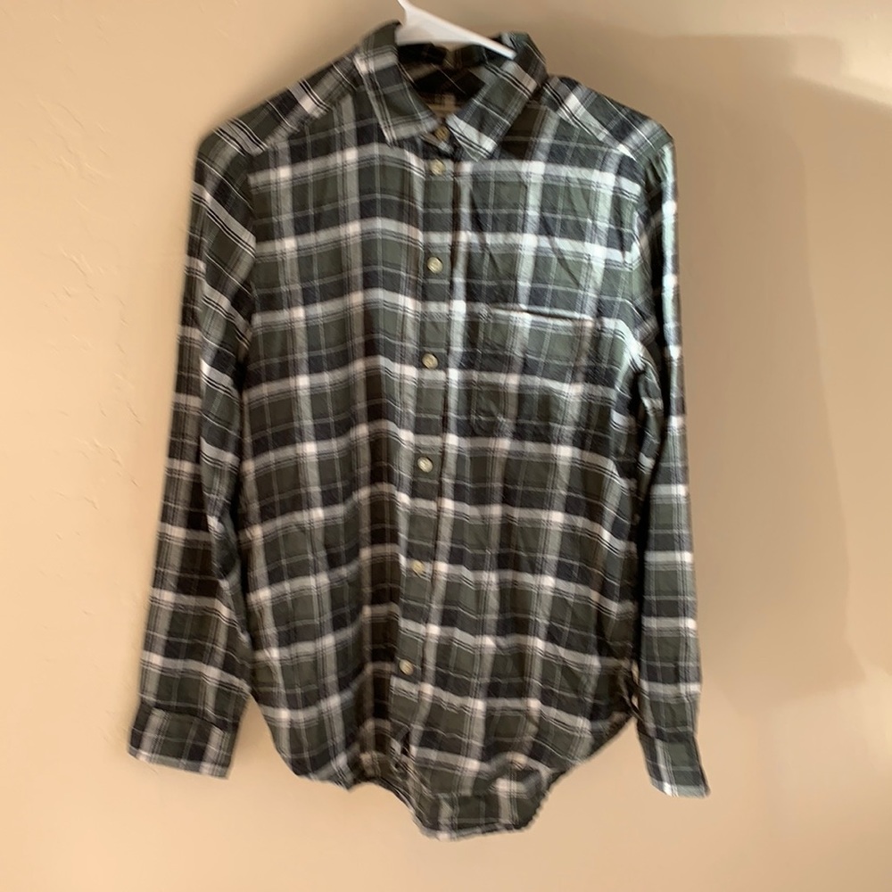 American Eagle Ammmazingly Soft Green Plaid flannel Shirt - Picture 1 of 3